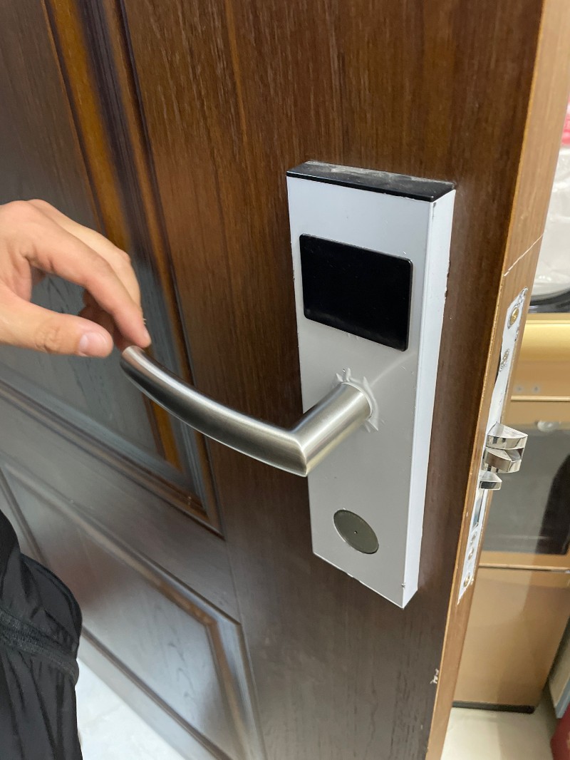 南充附近专业开锁换锁 24小时上门